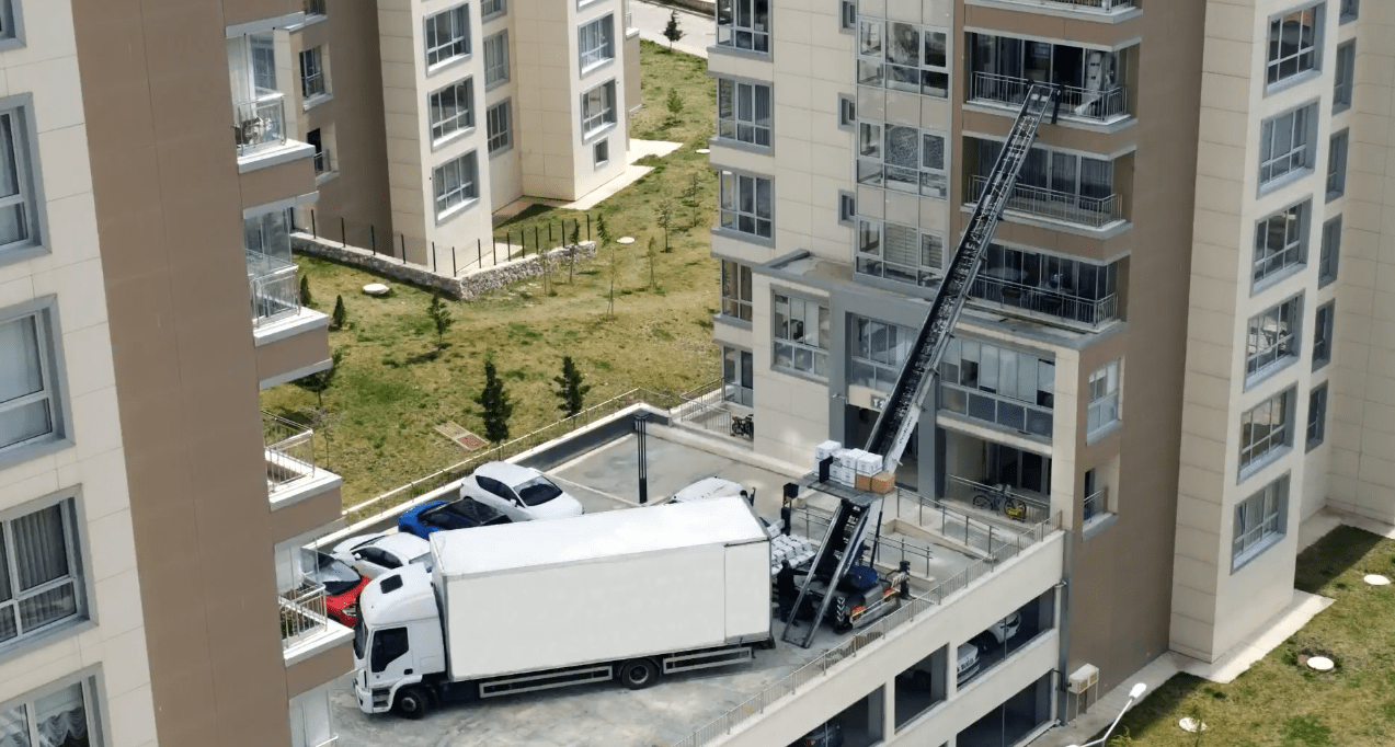 MOVE - openingsbeeld